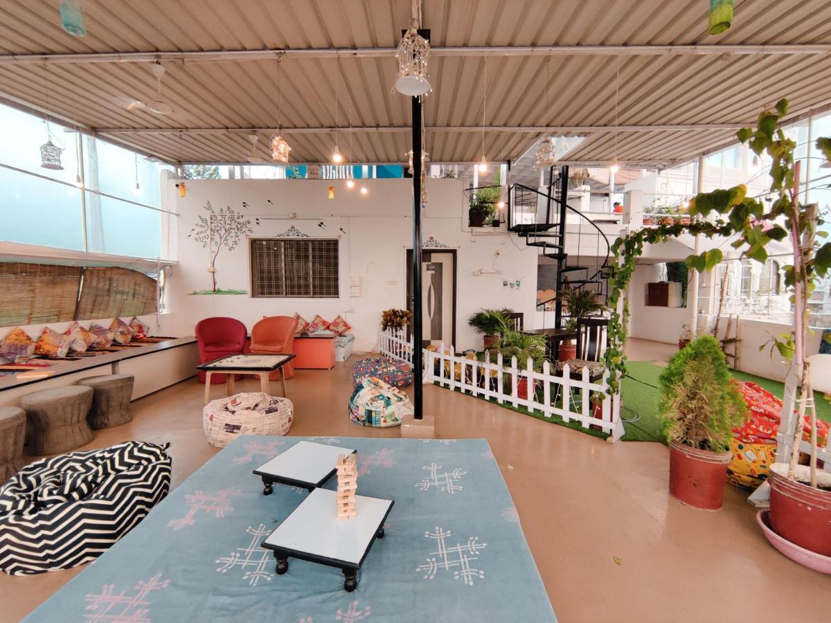Musafir Hostel Ουνταϊπούρ Εξωτερικό φωτογραφία