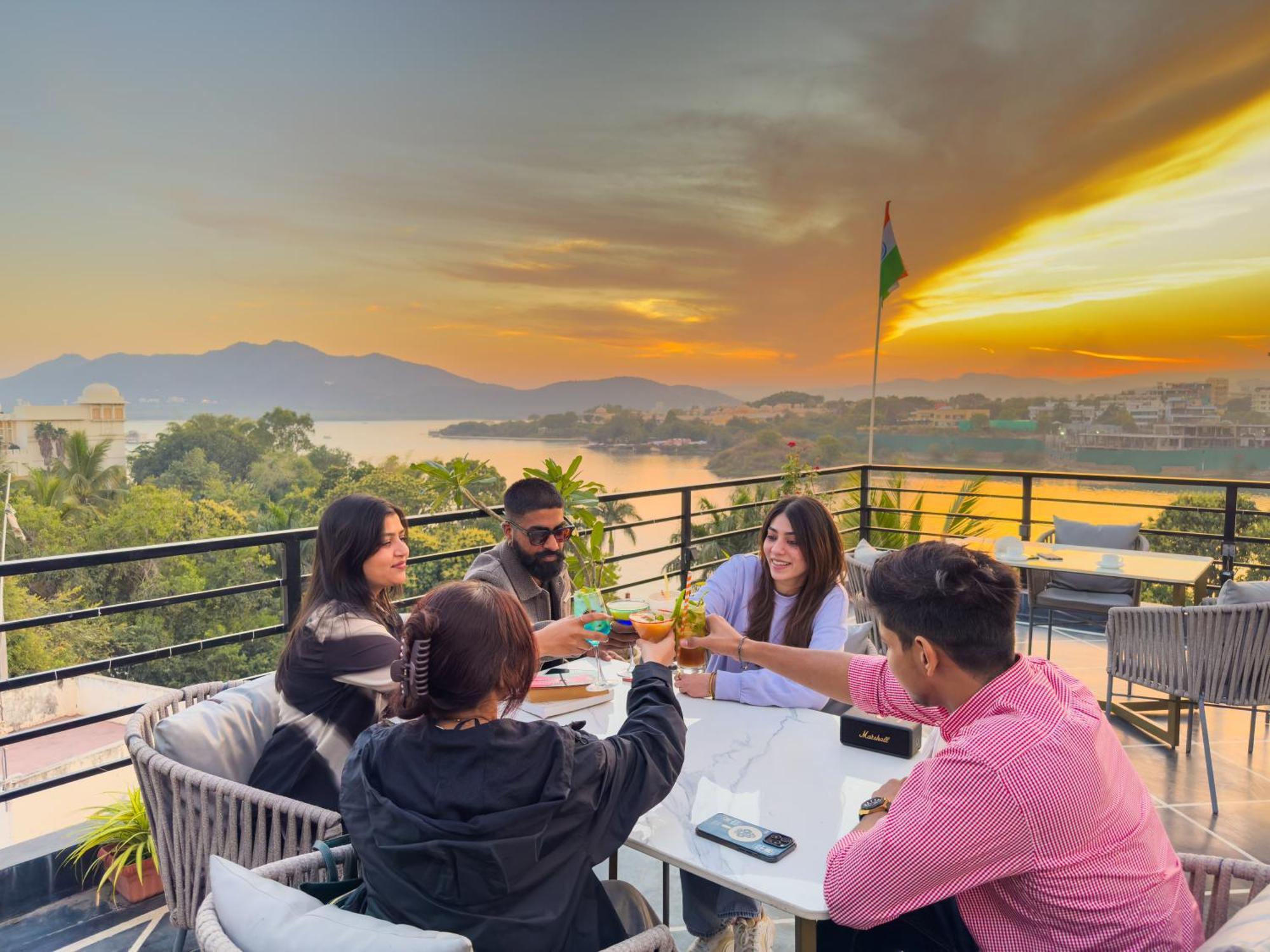 Musafir Hostel Ουνταϊπούρ Εξωτερικό φωτογραφία