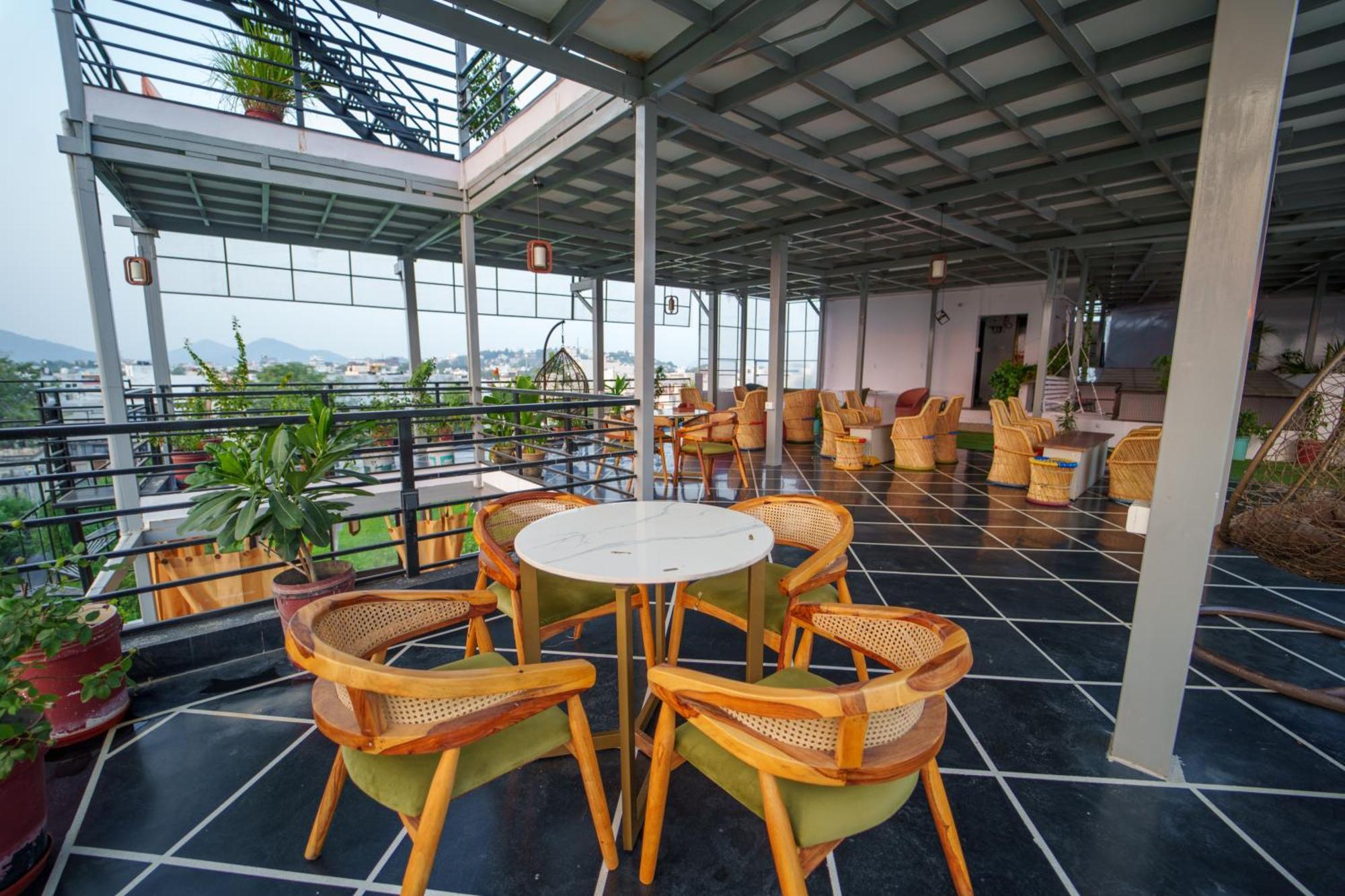 Musafir Hostel Ουνταϊπούρ Εξωτερικό φωτογραφία